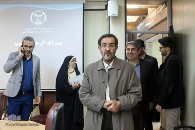 علی منتظری رییس پژوهشکده علوم بهداشتی جهاد دانشگاهی