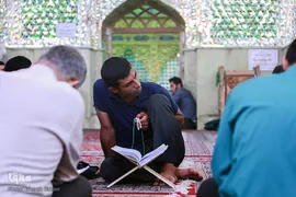 مراسم جزء خوانی قرآن کریم در حرم امام زاده حسن (ع)
