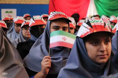 گلبانگ انقلاب در مدارس آذربایجان شرقی‎