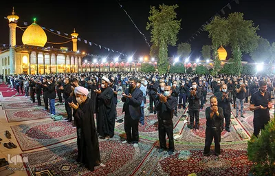 عزاداری شب عاشورای حسینی در حرم مطهر شاهچراغ(ع)