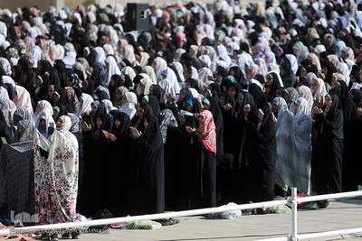 اقامه نماز عید سعید فطر به امامت حضرت آیت الله خامنه ای، رهبر معظم انقلاب