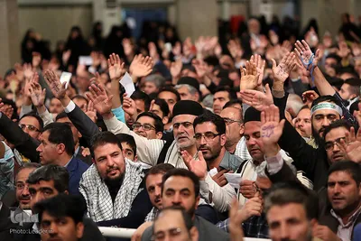 دیدار معلمان و فرهنگیان با رهبر انقلاب