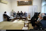 فیلم | خاطرات خواهر شهید علی خوش‌لفظ از دیدار با رهبر شهید