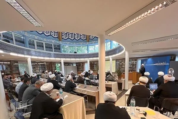Hamburgo acolhe seminário inaugural da Ashura para clérigos europeus