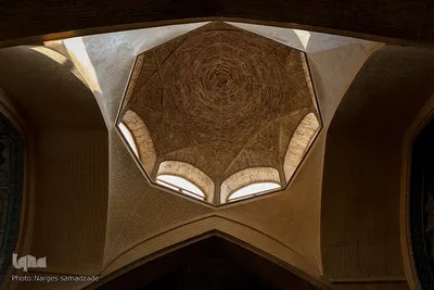رویداد نیمرخ اصفهان‎