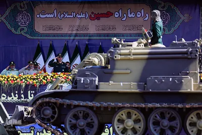 رژه بزرگ نیروهای مسلح در تهران