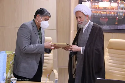 دیدار اعضاء خیریه ملی ناجیان ماندگار بهشت فارس با آیت الله دژکام‎‎