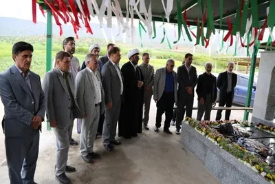 دیدار خانواده شهید سرافراز وطن، «مهدی بازگیر» رفت