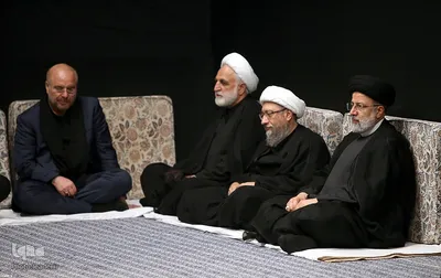 Trauerzeremonie zum Vorabend des 6. Muharram im Beisein von Imam Chamenei