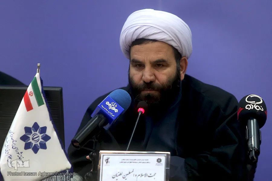 ضرورت پرداختن به «اسلام هویت» در جهت تحقق تمدن نوین اسلامی