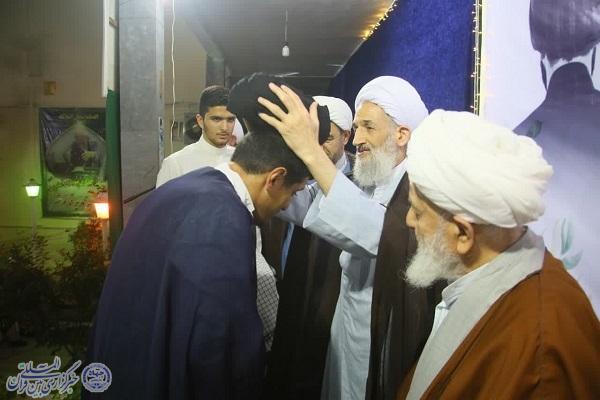 آیین عمامه‌گذاری طلاب مدرسه محمدیه قائم‌شهر