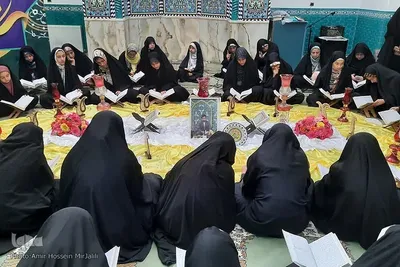 اعتکاف دانش آموزی در یزد
