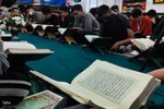 محفل بندگی نوجوانان نایینی در اعتکاف دانش‌آموزی