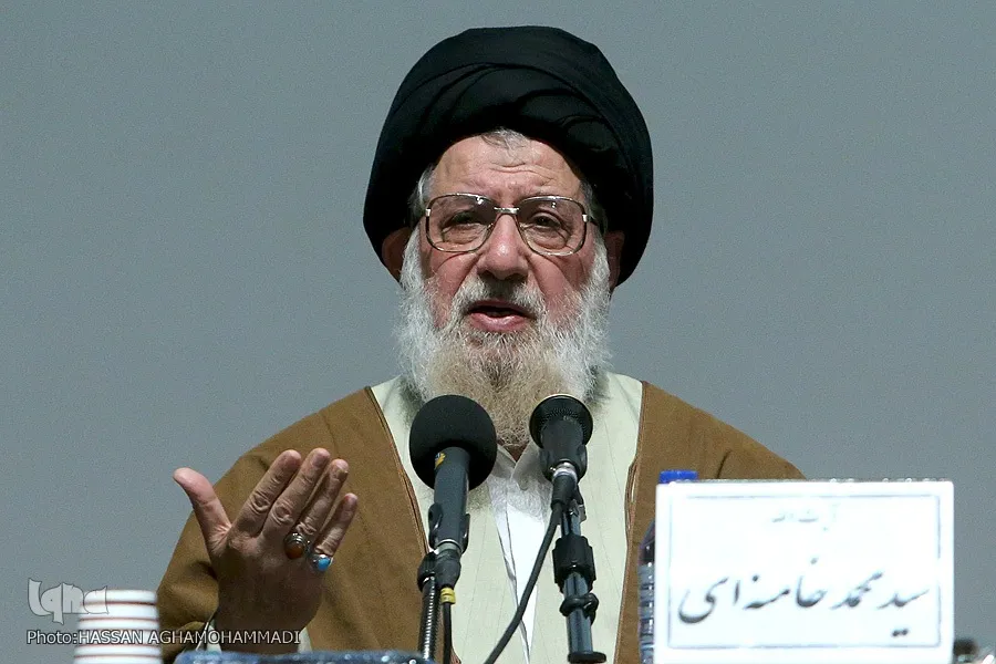 هيچ حاكمی حق استبداد و خودكامگی ندارد