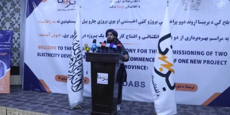 د مدینې د قرآن کمپلیکس څخه څه دپاسه څلور لکه زیارتوالو کتنه کړې