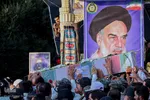 آئین وداع نیروهای مسلح شیراز با پیکر شهید عبدالله اسکندری