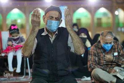 مناجات شبانه در حرم مطهر شاهچراغ(ع)‎