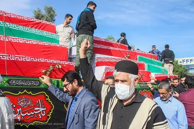 استقبال مردم اهواز از پیکرهای ۱۱۱ شهید دفاع مقدس