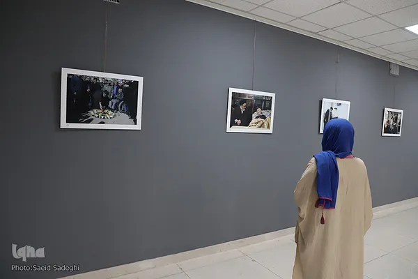 نمایشگاه عکس « مردم دار» در تبریز