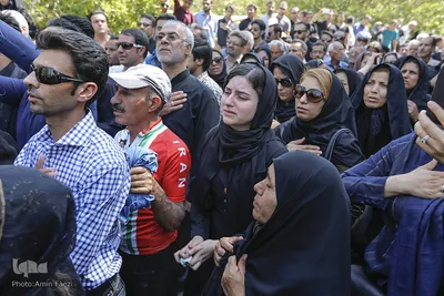 تشييع و خاكسپاري پيكر جانباز قهرمان بهمن گلبارنژاد