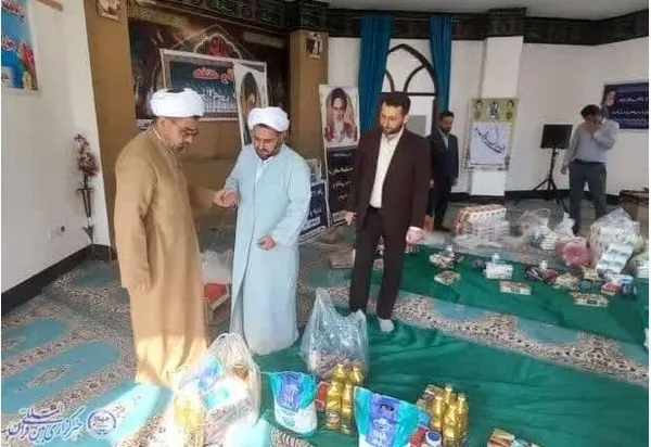 تهیه و توزیع ۲۰۰ بسته معیشتی در گلوگاه