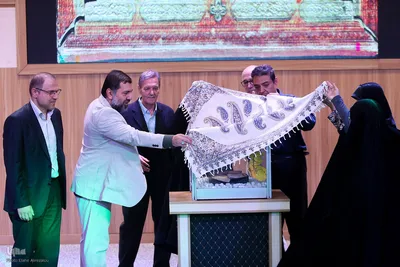 رونمایی قرآن