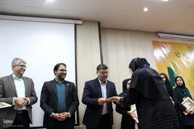 آیین اختتامیه و تجلیل از برترین های مرحله استانی سیزدهمین دوره مسابقات ملی مناظرات دانشجویی استان یزد
