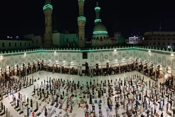 Kur’an-ı Kerim'in yakılmasına tepki olarak El-Ezher Camiinde toplantı düzenlendi