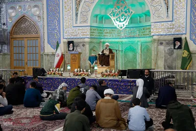جلسات تفسیر قرآن در حرم رضوی