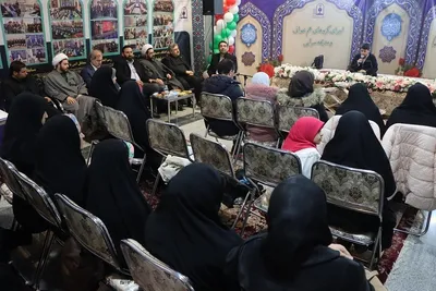 محفل انس با قرآن ‌در نمایشگاه قرآن تبریز