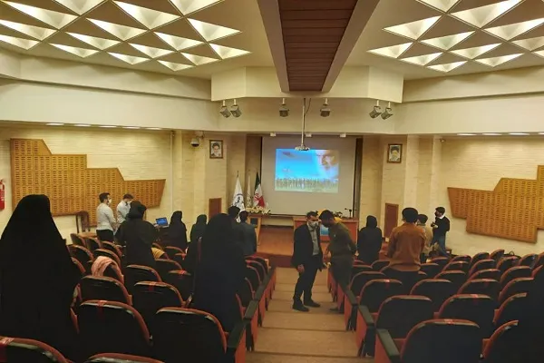 نشست گپ‌وگفت دانشجویان فعال علمی، فرهنگی در گیلان برگزار شد