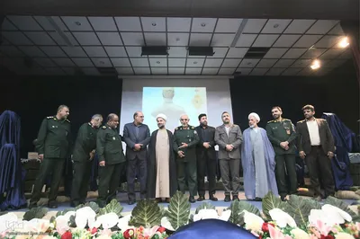 رونمایی از ۳۰ سردیس شهدا در شیراز‎