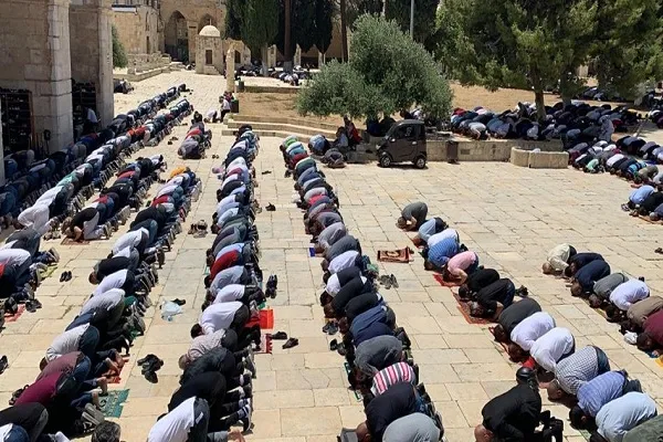 Siyonist saldırganlığına rağmen Müslümanların ilk kıblesi hala yerinde