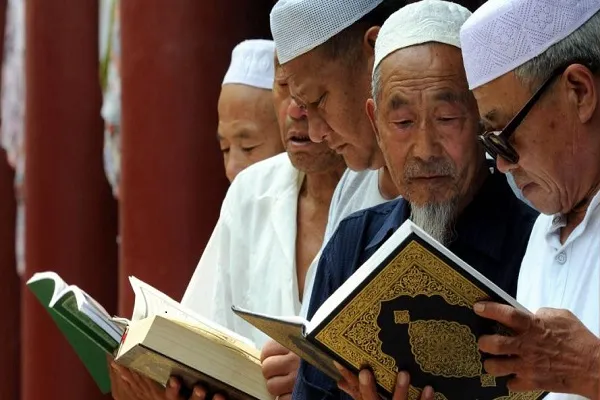 Antiguo manuscrito coránico en exhibición en China