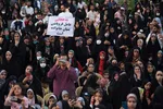 جشن عفاف و حجاب دختران و بانوان اصفهانی «اصفهان به رنگ خدا» در میدان امام خمینی(ره) نصف جهان