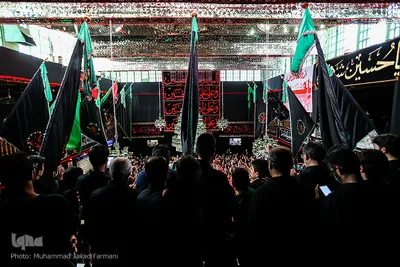 عزاداری ظهر عاشورا در تهران 