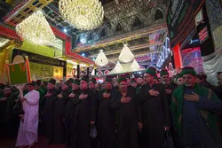 Die Nachkommen von Imam Hussein (Friede sei mit ihm) der Sayed-Diener am Vorabend des 10. Muharram