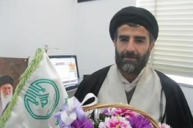 مداحان پیشكسوت آباده تجلیل شدند
