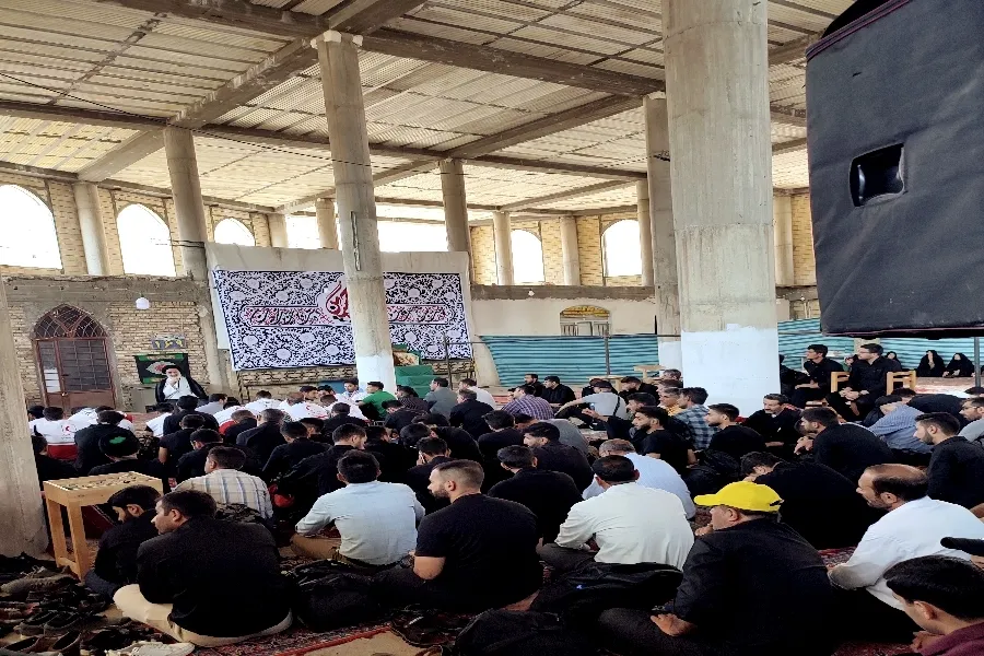 کاروان «رهسپاران عصر ظهور» از شهرکرد عازم کربلا شد