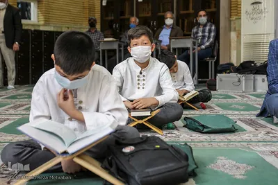 محفل انس با قران در مسجد صاحب‌الزمان سعادت آباد
