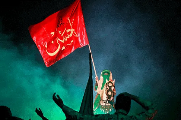 اجرای نمایش «عشاق 1441» در میدان آیینی امام حسین(ع)