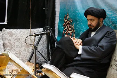کرسی تلاوت احیای شب عاشورا
