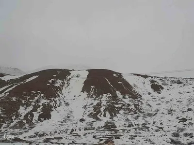 بارش برف در محورهای مواصلاتی شهرستان اهر