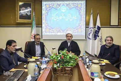 نشست مدیران سازمان قرآنی دانشگاهیان با عضو خبرگان رهبری