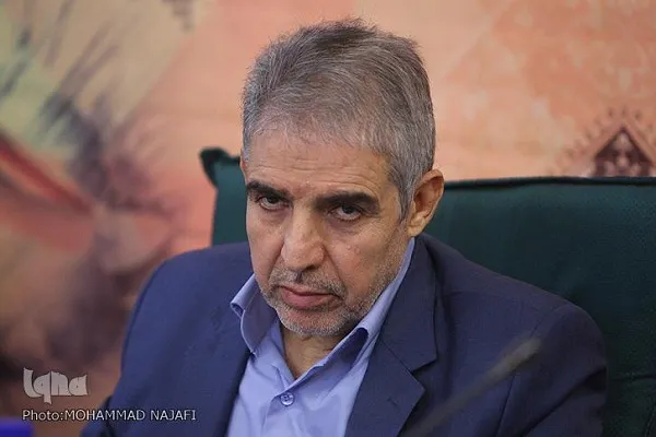 چالش‌های ازدواج در پیچ و تاب تقابل سنت و مدرنیته / دختران توانمند تربیت کنیم