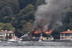 Erdogan Saddened by Fire at 17th Century Mosque in Istanbul