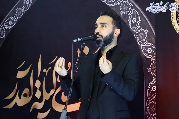 آیین  احیای شب بیست و سوم ماه مهمانی خدا در ساری