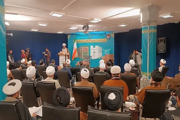 دفتر فقه معاصر مرجعی برای پاسخگویی به مسائل کلان حاکمیتی
