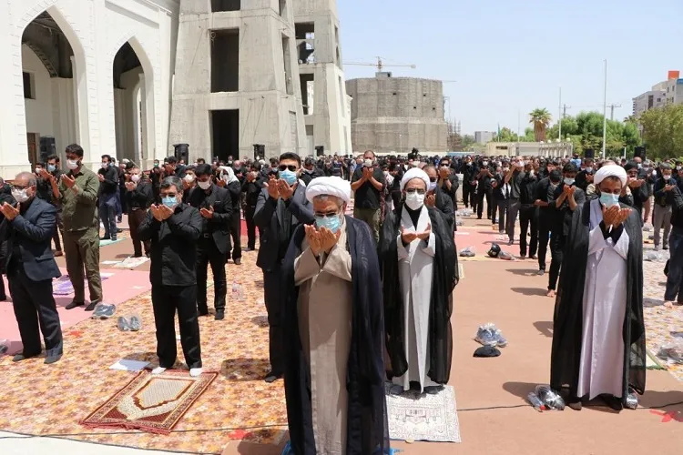 لغو نماز ظهر عاشورا در هرمزگان