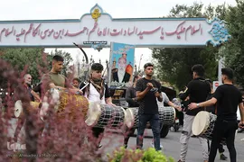 دسته عزاداری طلاب و روحانيون شیراز در سومين روز شهادت امام حسین(ع)